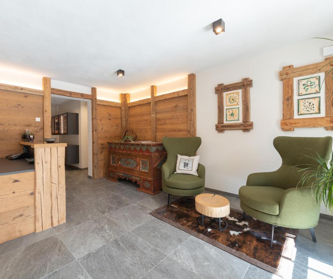 Ciasa Nene Franzl Aparthotel Badia  Exteriör bild