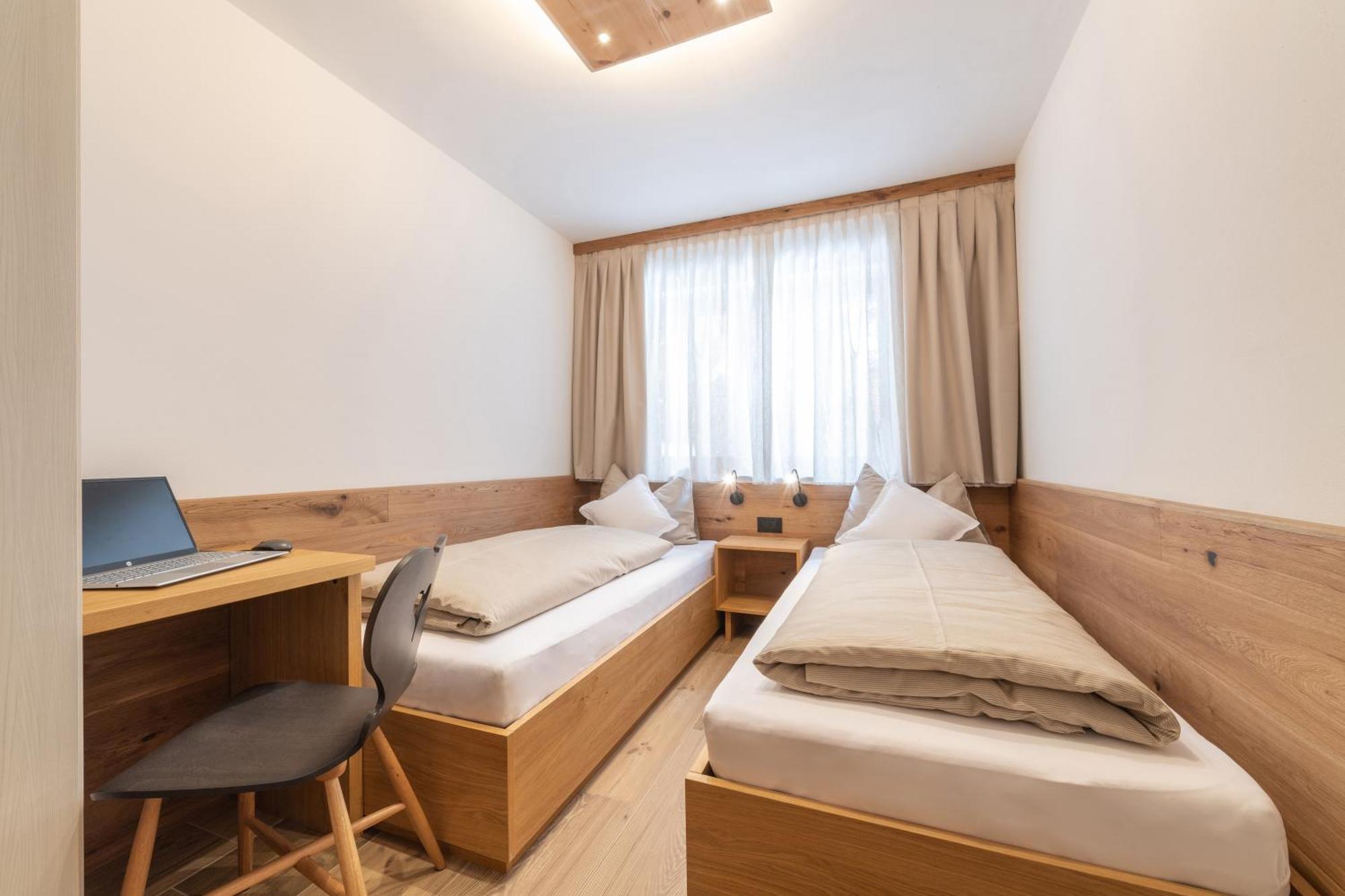 Ciasa Nene Franzl Aparthotel Badia  Exteriör bild
